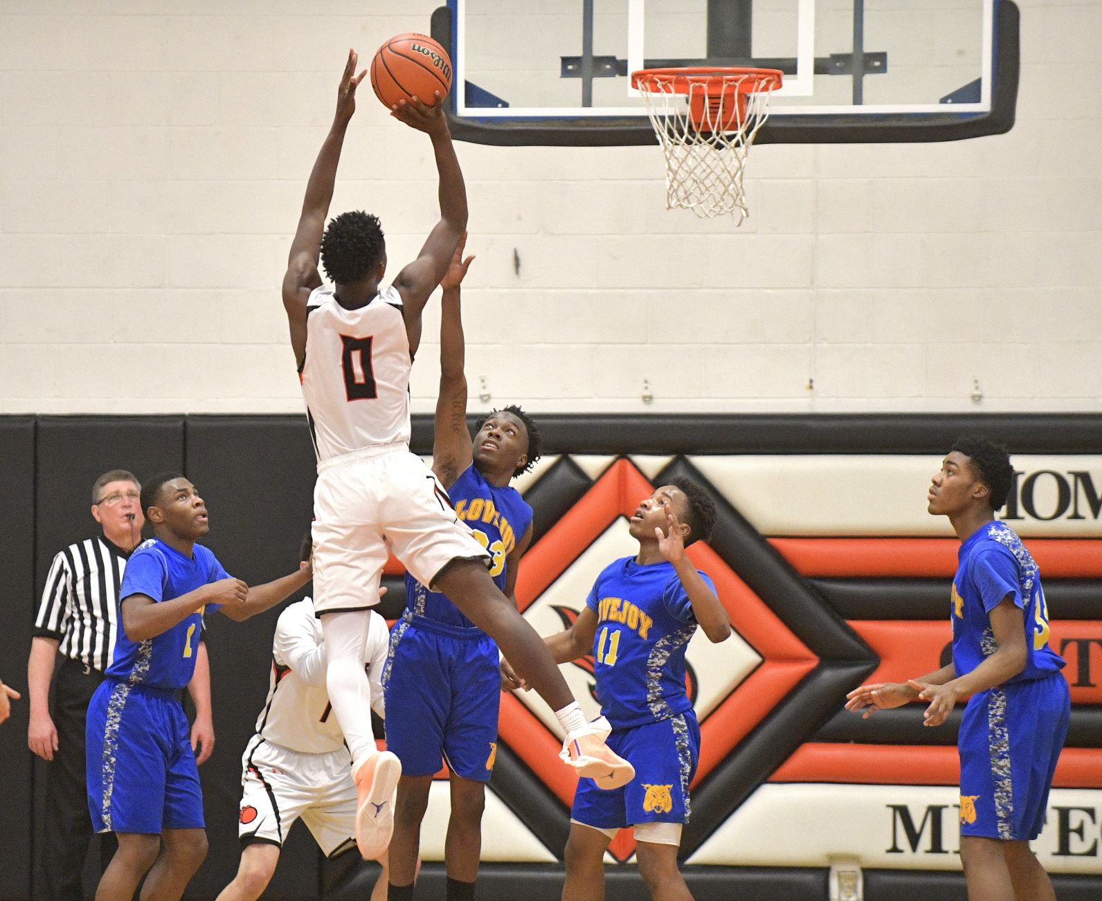 Marissa vs Lovejoy in a Class 1A boys regional basketball game